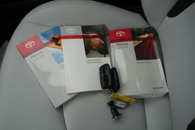 2016 Toyota Prius Four Touring