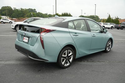 2016 Toyota Prius Four Touring