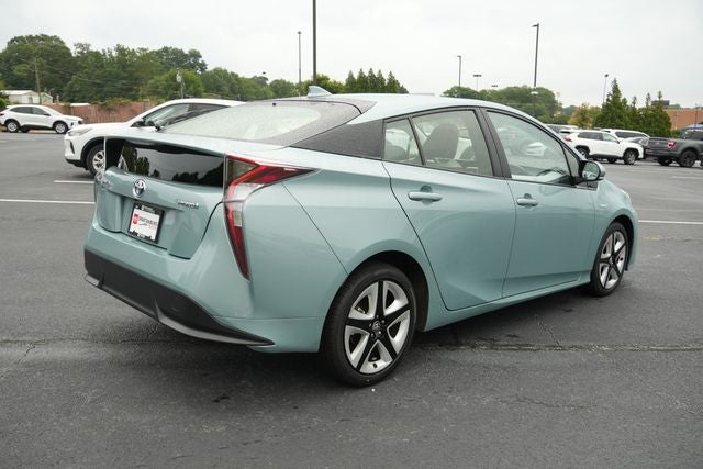 2016 Toyota Prius Four Touring