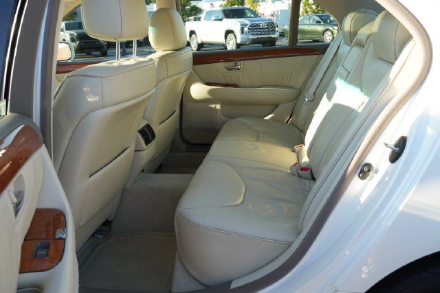 2001 Lexus LS 430