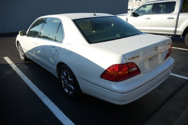 2001 Lexus LS 430