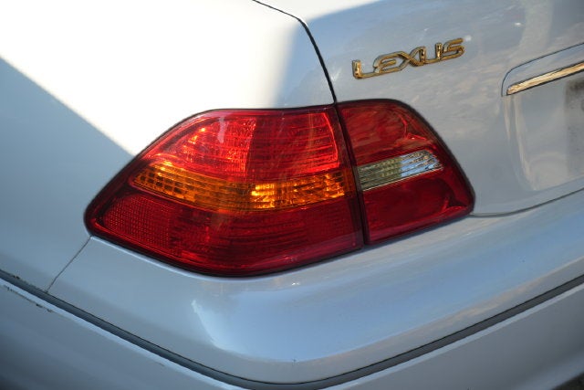 2001 Lexus LS 430