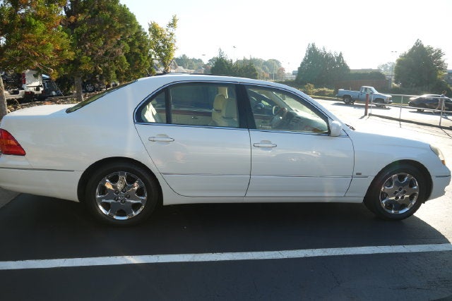 2001 Lexus LS 430