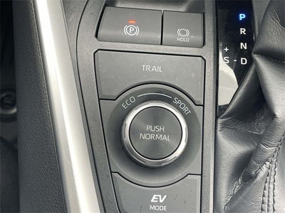 2024 Toyota RAV4 Hybrid SE