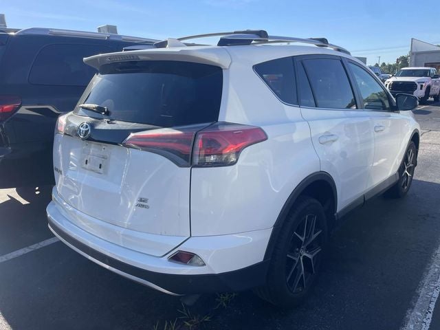 2016 Toyota RAV4 SE