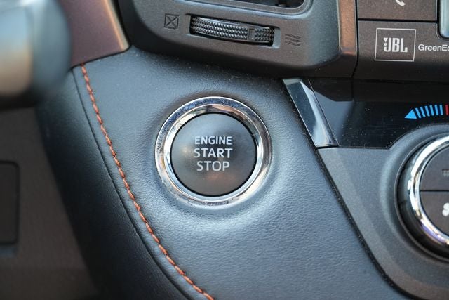 2016 Toyota RAV4 SE