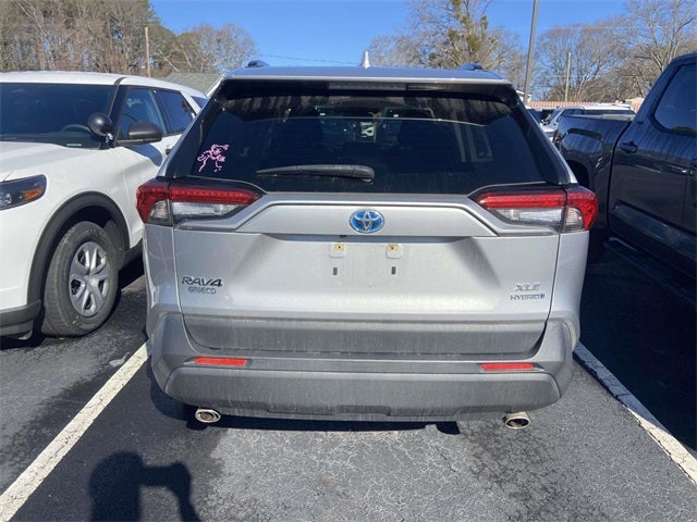 2020 Toyota RAV4 Hybrid XLE