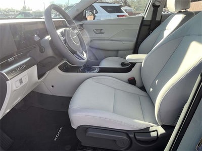 2025 Hyundai Kona SE