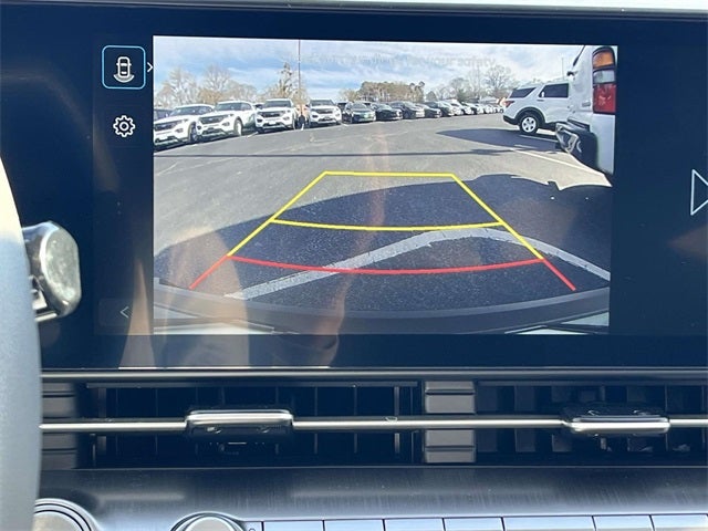 2025 Hyundai Kona SE