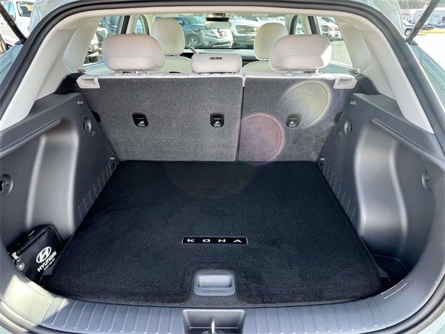 2025 Hyundai Kona SE