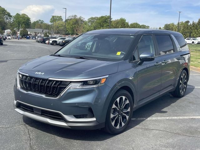2024 Kia Carnival EX