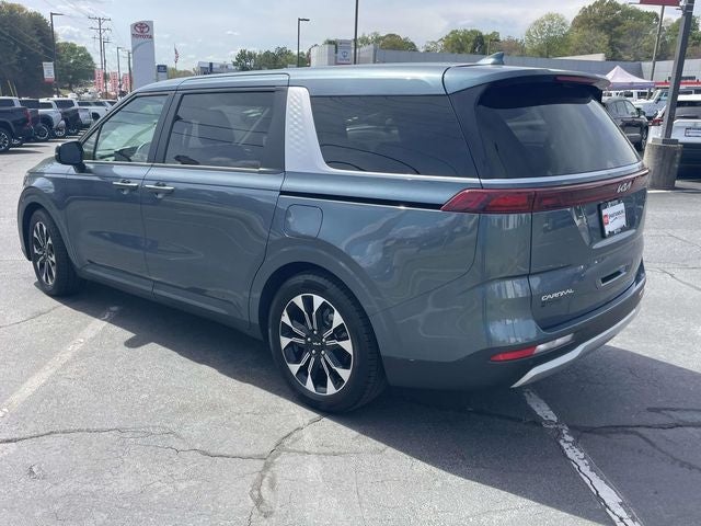 2024 Kia Carnival EX