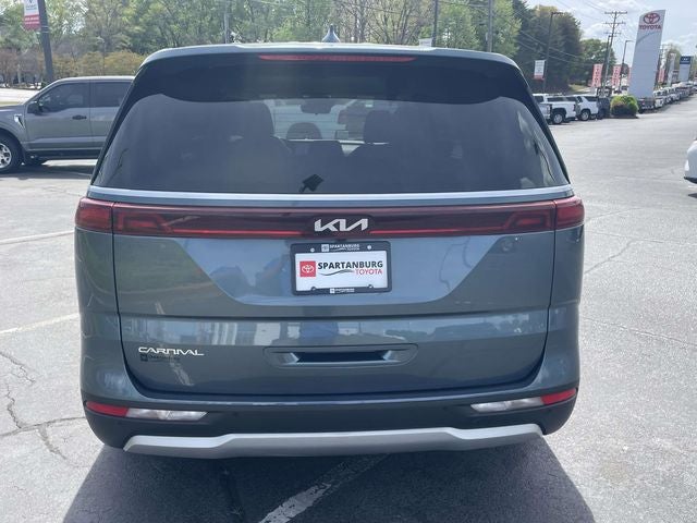 2024 Kia Carnival EX
