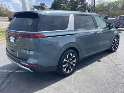 2024 Kia Carnival EX
