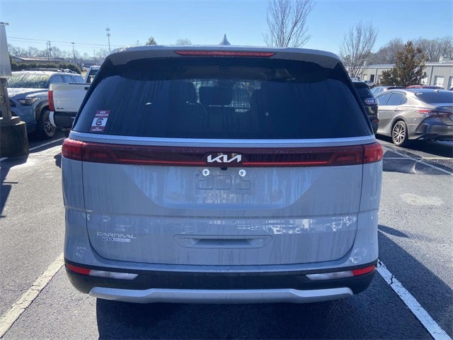 2024 Kia Carnival EX