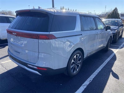2024 Kia Carnival EX
