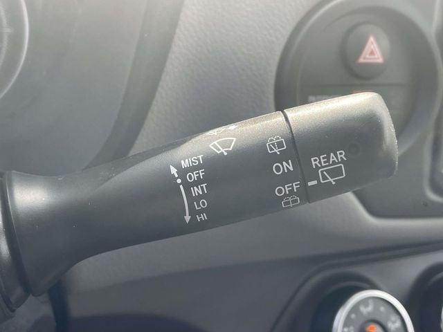 2017 Toyota Yaris L