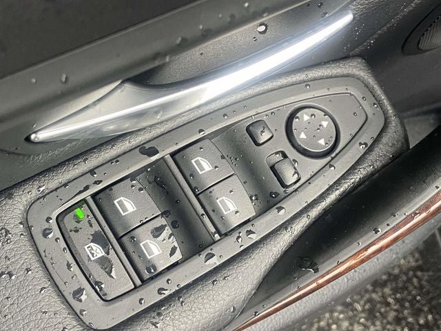 2013 BMW 3 Series 328i