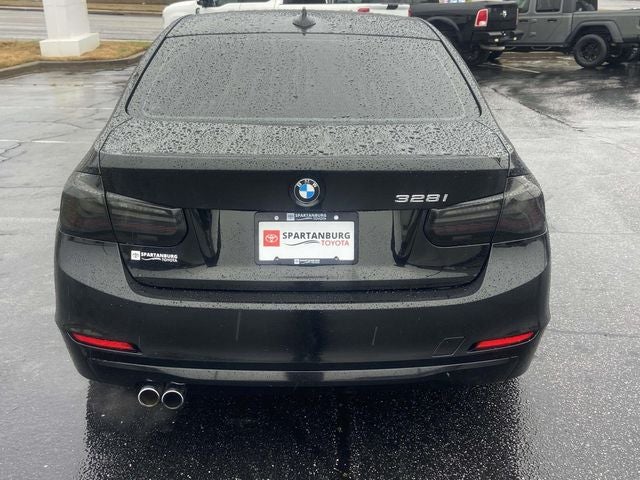 2013 BMW 3 Series 328i