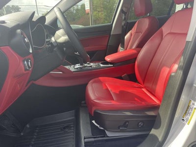 2020 Alfa Romeo Stelvio Base